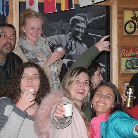 Hostel Internacional Мендоса Экстерьер фото