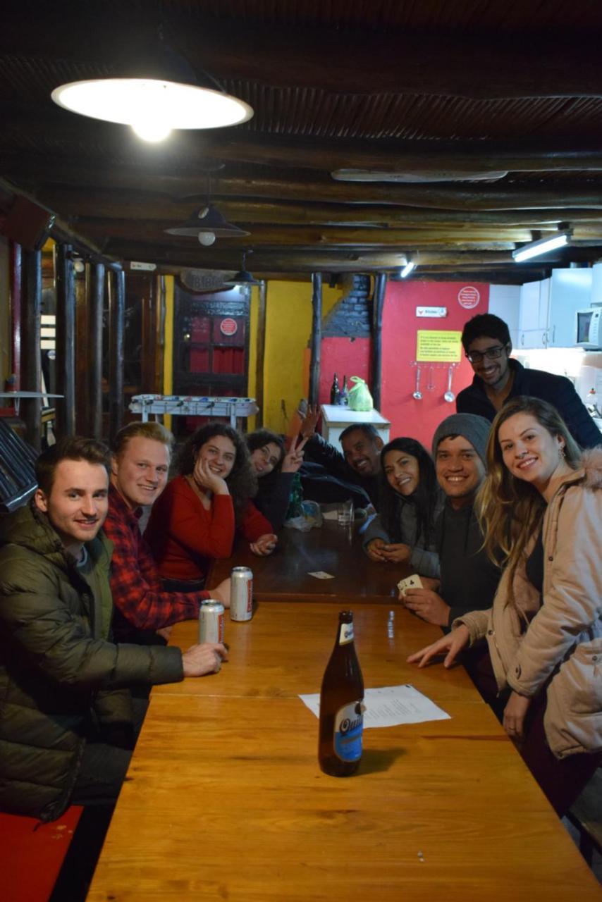 Hostel Internacional Мендоса Экстерьер фото